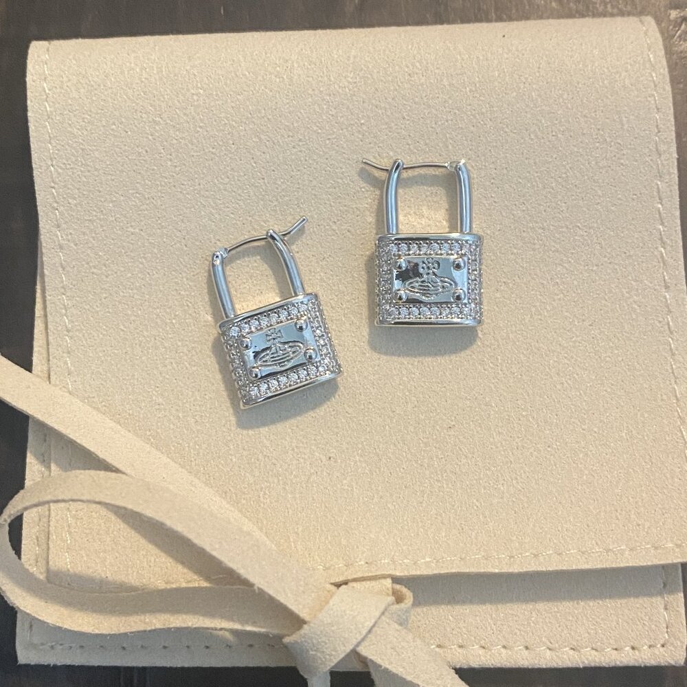 Vivienne Westwood Vintage Silver Lock Earrings with Crystal Accents - Picture 4 of 5
